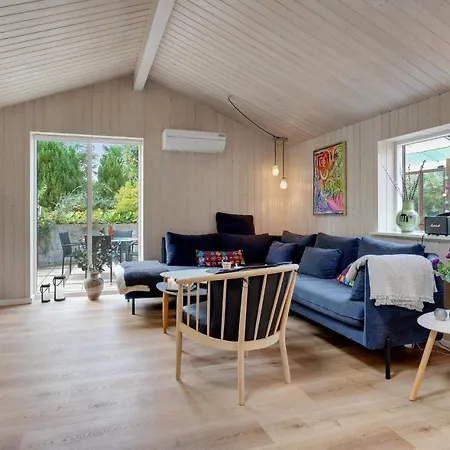 3 Bedroom Stunning In * בלוקהוס